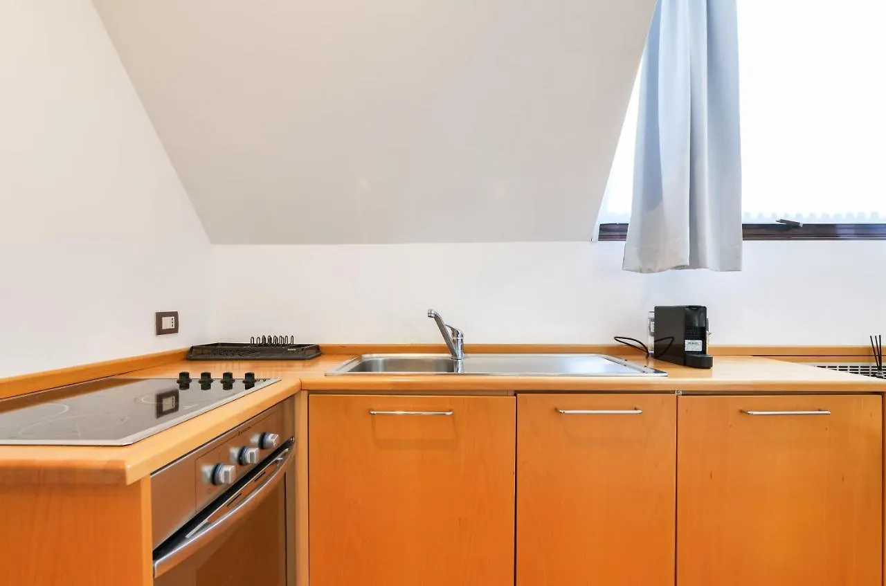 Duomo Luxury Apartment VIII Milan 0*,  Italy