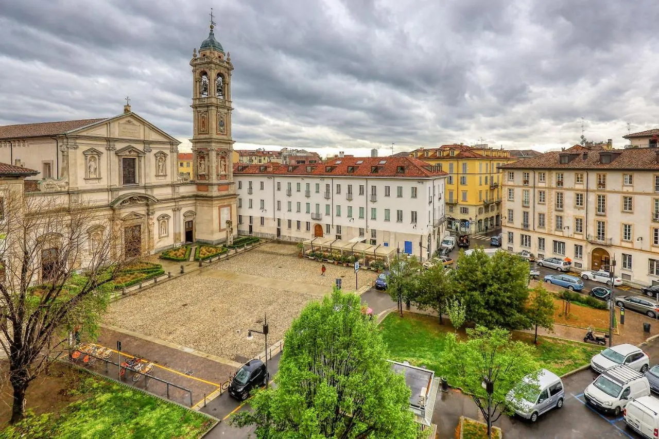 Duomo Luxury Apartment VIII Milan